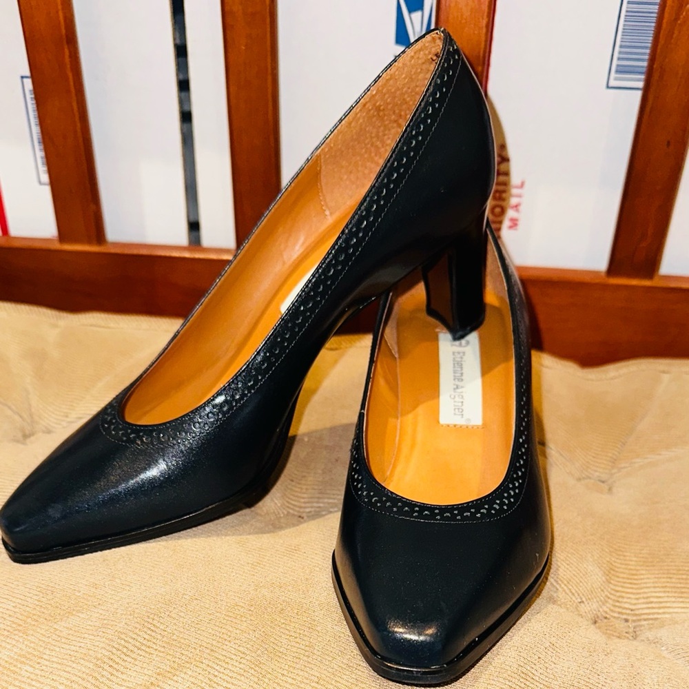Etienne Aigner Black Leather Heels